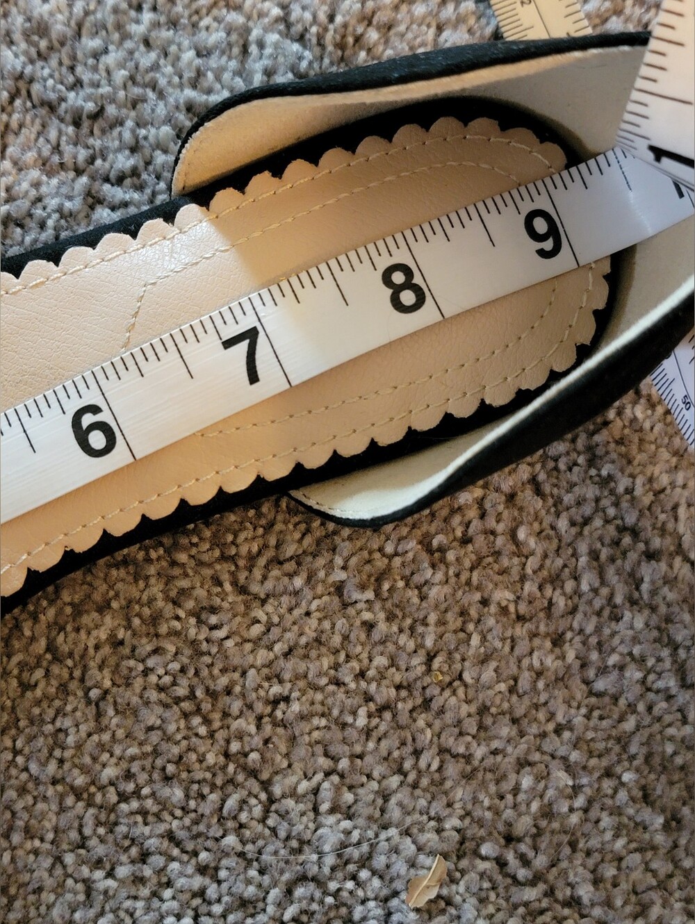 Isaac Mizrahi Black Pointed D'Orsay Flats with Silver Studs Size 7.5 - Picture 12 of 14